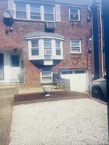 30 BRIARWOOD RD, JC, West Bergen, NJ 07305