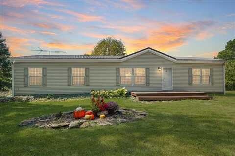 3381 NE Gospel Lane, Hamilton, MO 64644