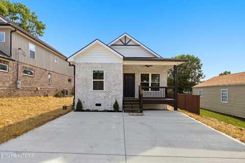 509 Rule St, Maryville, TN 37804