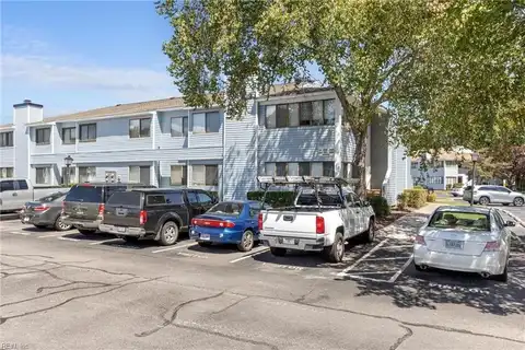 2902 Lyme Regis QUAY, Virginia Beach, VA 23452