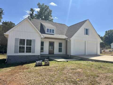 135 PAINE, Savannah, TN 38372