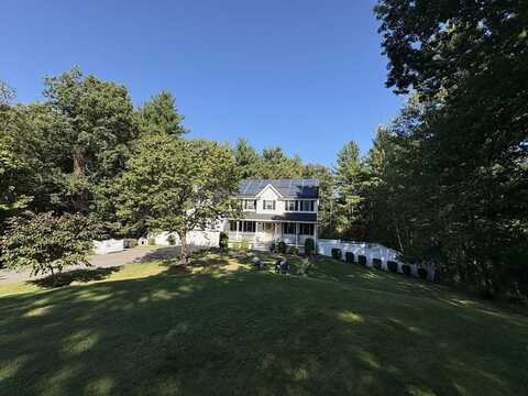 8 Jamie Road, Dunstable, MA 01827