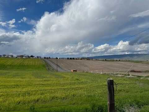 Warner Drive, Lewiston, ID 83501