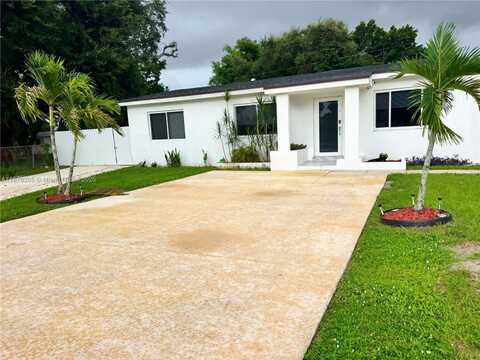 3400 NW 173rd Ter, Miami Gardens, FL 33056