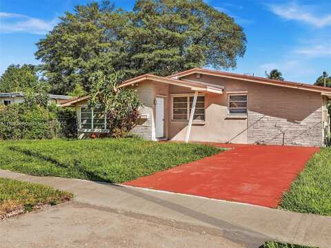 365 NE 171st Ter, North Miami Beach, FL 33162