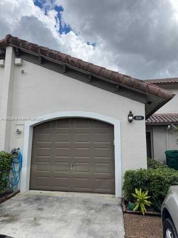 11328 SW 85th Ln, Miami, FL 33173