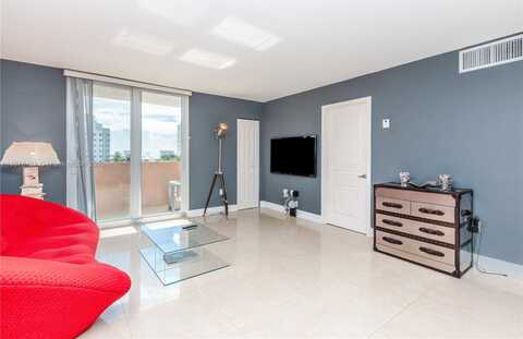 1750 James Ave, Miami Beach, FL 33139