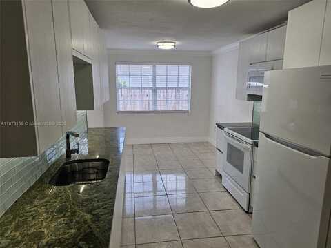 651 SW 66th Ave, Miami, FL 33144