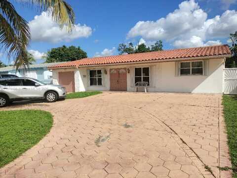 7637 Tropicana St, Miramar, FL 33023