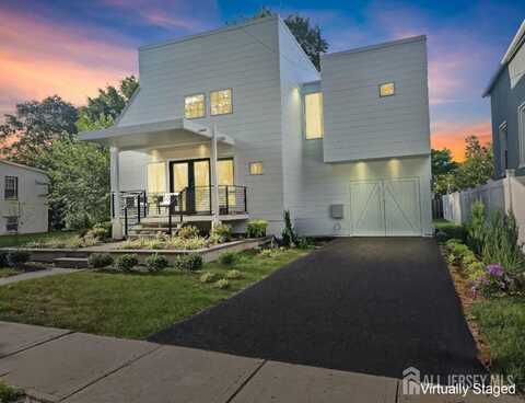 15 School Street, Metuchen, NJ 08840