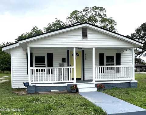 510 S Sycamore Street, Fremont, NC 27830