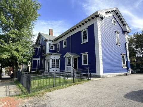 75 Chatham Street, Worcester, MA 01609