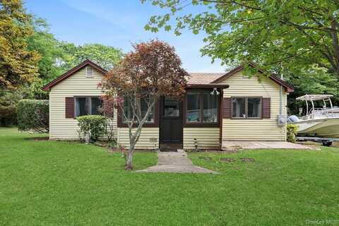 150 Goldin Lane, Southold, NY 11971