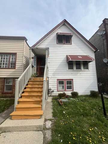4918 W Congress Parkway, Chicago, IL 60644
