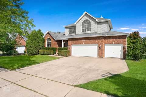 405 Sudbury Circle, Oswego, IL 60543
