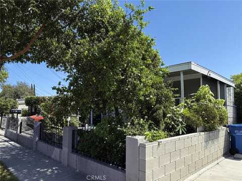 8746 Chester Street, Paramount, CA 90723