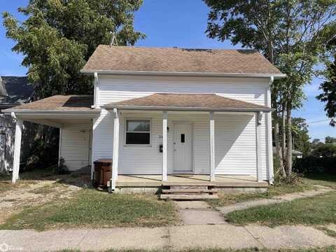 204 S 5th Street, Marshalltown, IA 50158