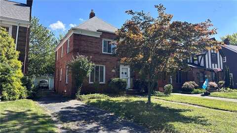 1913 Staunton Road, Cleveland Heights, OH 44118