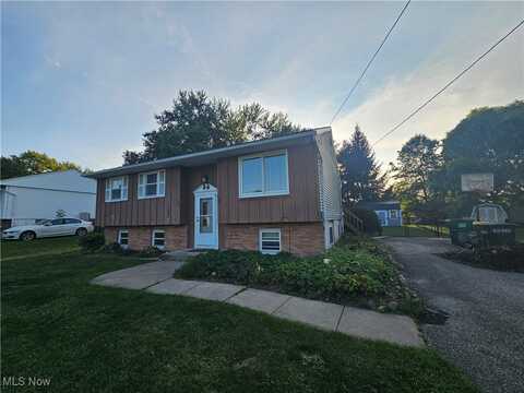 14780 Cedarwood Court, Middlefield, OH 44062