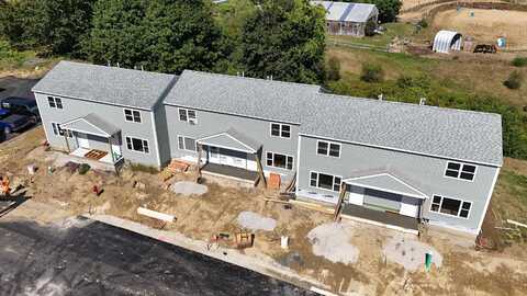 13 Birdie Grove, Rochester, NH 03839