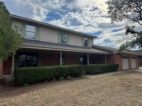 1100 N Prairie Drive, Altus, OK 73521