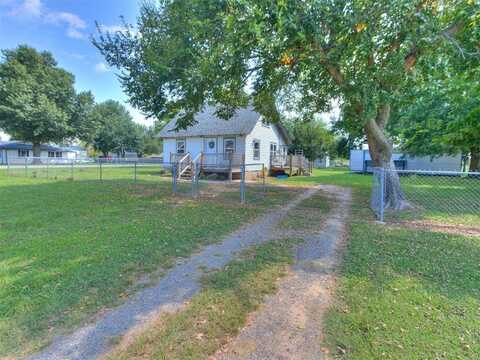2896 Clarke Street, Choctaw, OK 73020
