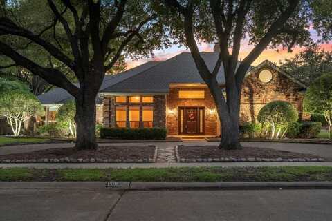 1305 Thistledown Drive, Plano, TX 75093