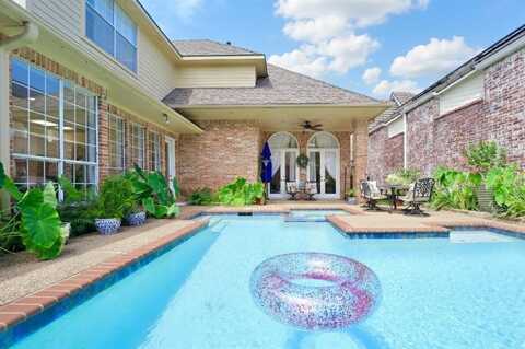 5414 Preston Fairways Circle, Dallas, TX 75252
