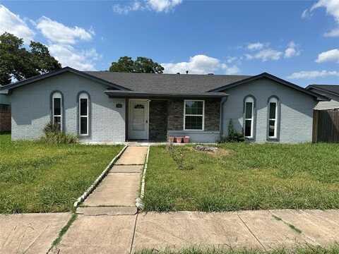 1913 San Antonio Drive, Garland, TX 75042