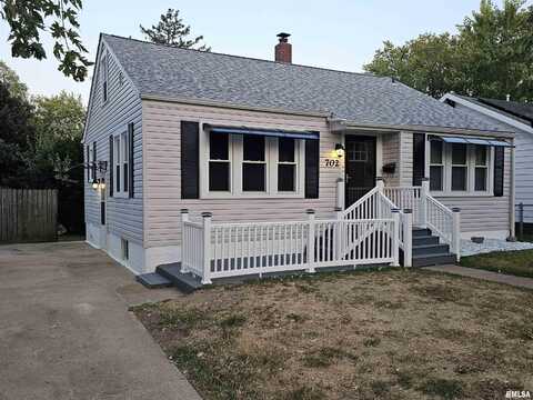 702 S 25TH Street, Mount Vernon, IL 62864