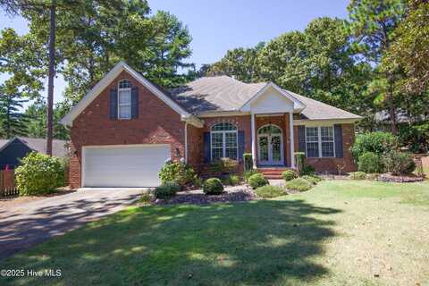 3 Gingham Place, Pinehurst, NC 28374