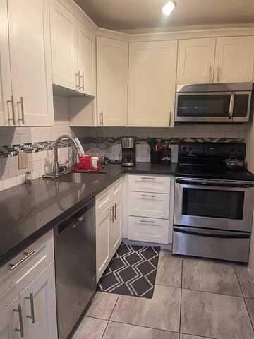 2840 NE 14th Street Cswy, Pompano Beach, FL 33062