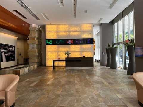 55 SE 6th St, Miami, FL 33131