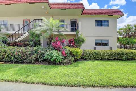 5 Abbey Lane, Delray Beach, FL 33446