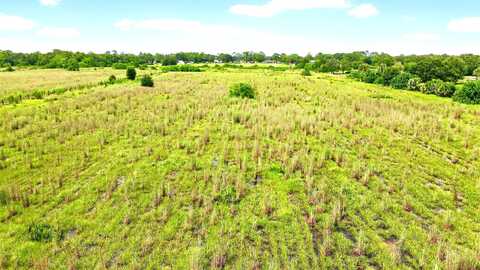 5573 NW 24th Street, Okeechobee, FL 34972