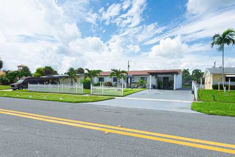 3709 Australian Court, West Palm Beach, FL 33407