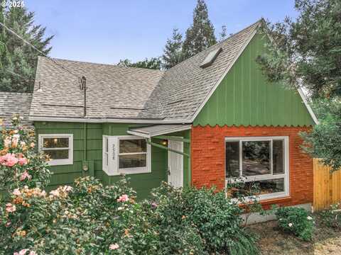 2908 SE OLSEN ST, Milwaukie, OR 97222