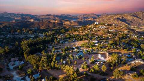 11534 Manzanita Rd, Lakeside, CA 92040