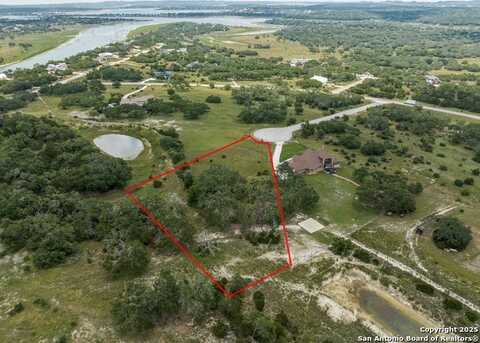 2121 Camino, Canyon Lake, TX 78133