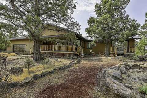 16110 Indian Hill Dr, Weed, CA 96094