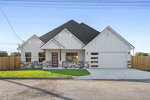 340 Cactus Street, Giddings, TX 78942