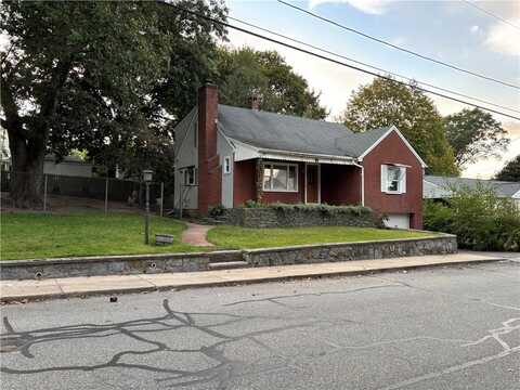41 Pawtuxet Terrace, West Warwick, RI 02893