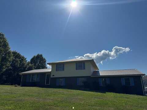 154 Oakvale Ave., Rosedale, VA 24280