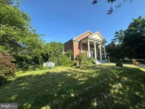 250 MOORELAND AVENUE, CARLISLE, PA 17013