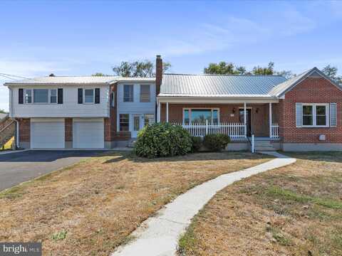 252 DAYCOTAH AVENUE, HAGERSTOWN, MD 21740