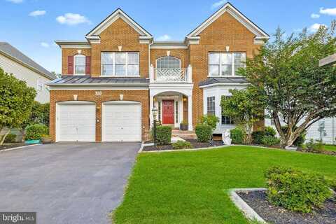 25710 S VILLAGE DRIVE, CHANTILLY, VA 20152