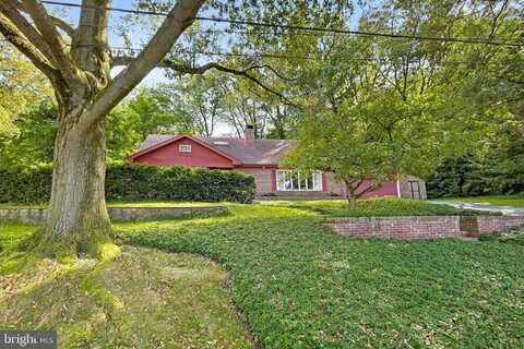 3100 PARKER DRIVE, LANCASTER, PA 17601