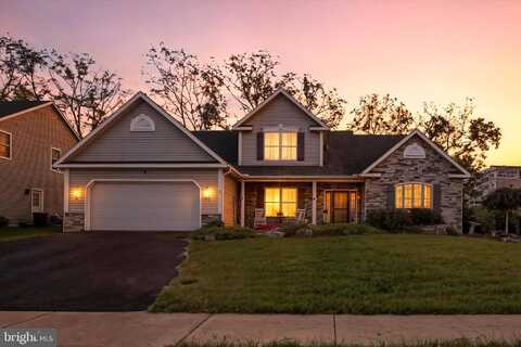 3 STELLA DRIVE, READING, PA 19608