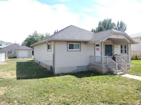 5854 S 3500 W, Roy, UT 84067