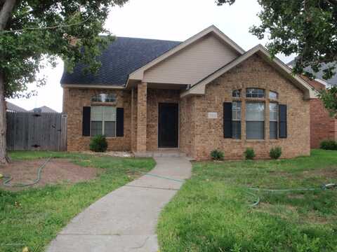 7613 STUYVESANT Avenue, Amarillo, TX 79121
